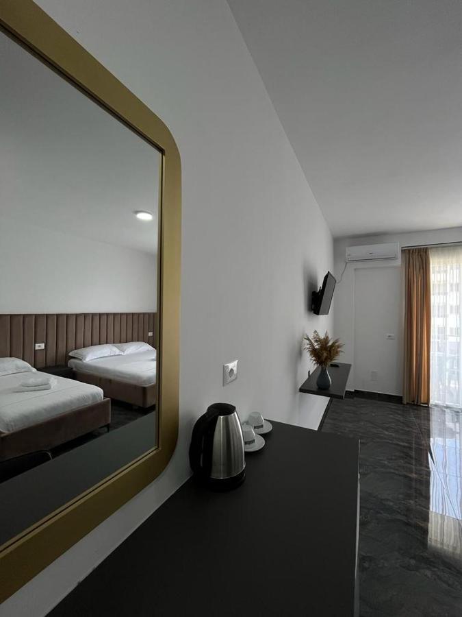 Leodori 3 Suites Shengjin Ngoại thất bức ảnh
