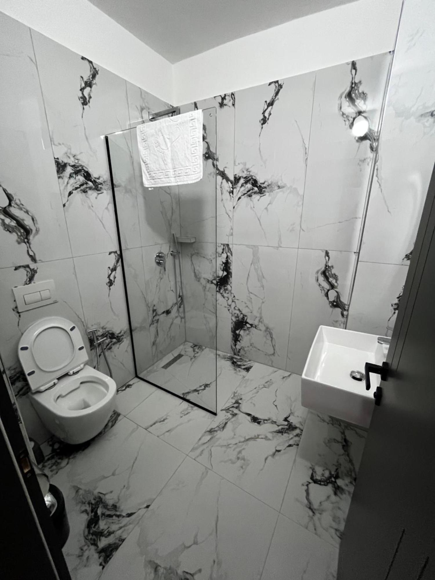 Leodori 3 Suites Shengjin Ngoại thất bức ảnh