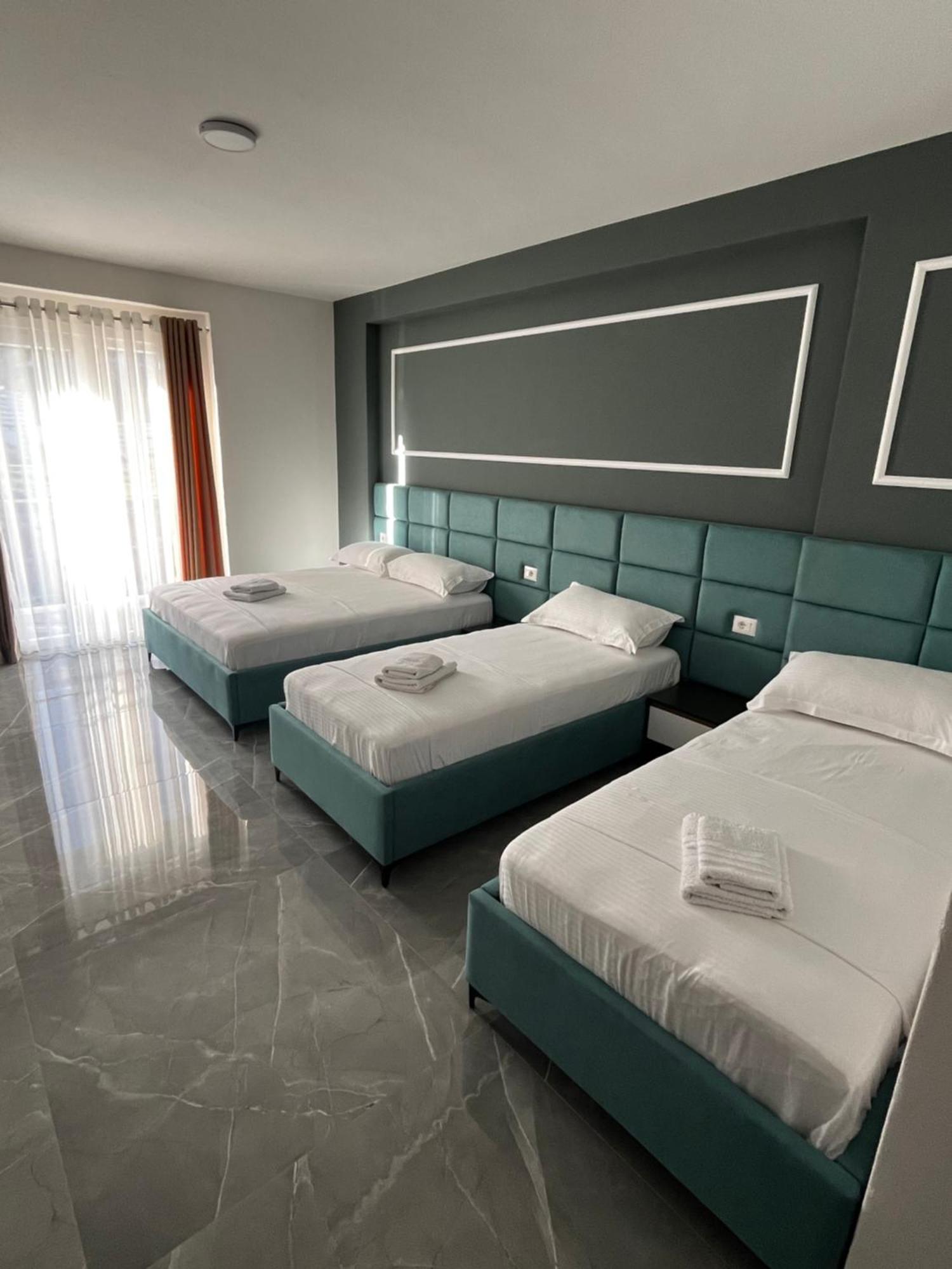 Leodori 3 Suites Shengjin Ngoại thất bức ảnh